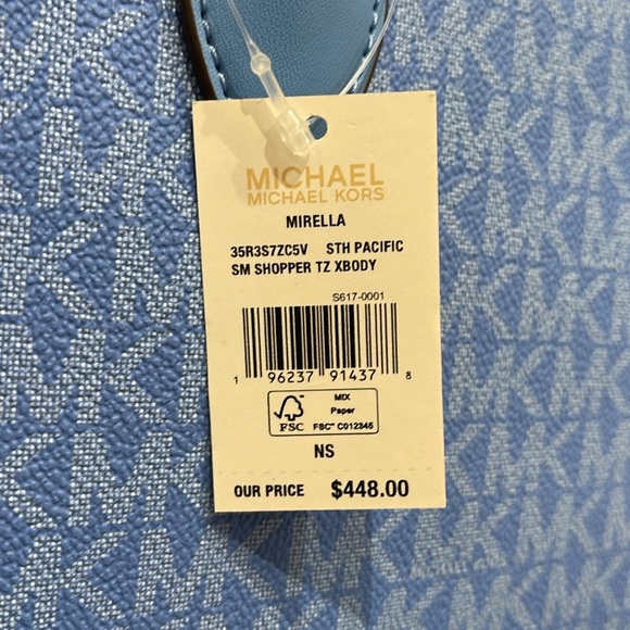 Michael Kors Mirella Small Shopper Top Zip Signature Logo Crossbody XBODY MK
NWT - Picture 8 of 16